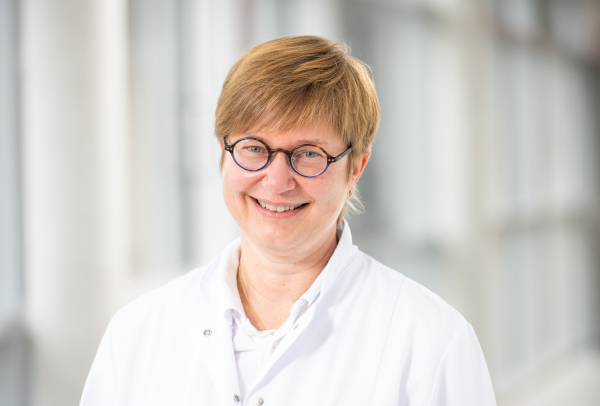 Dr. Anja Kwetkat